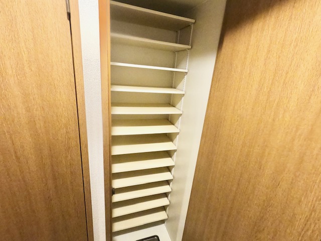 玄関　シューズBOX