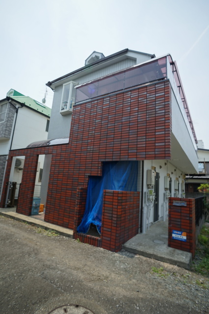 建物外観　東都管理物件ですので、２４時間対応しております！