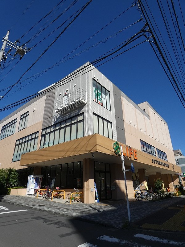 スーパー　ライフ東馬込店（スーパー）まで694m