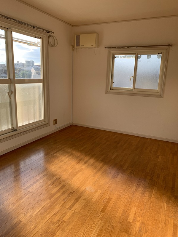 居室・リビング　別室参照