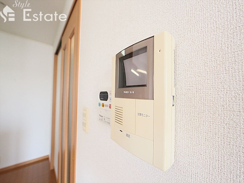 セキュリティ　モニター付きインターホン