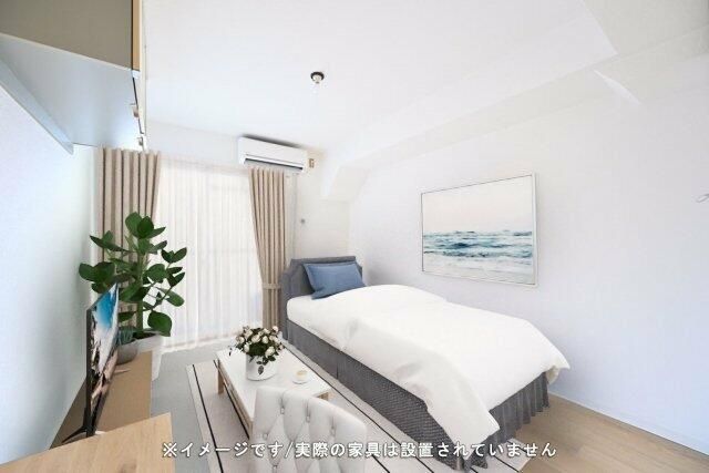 居室・リビング　家具・小物等はイメージです。