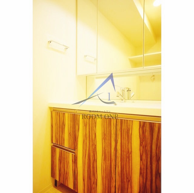 洗面設備　洗面台です。