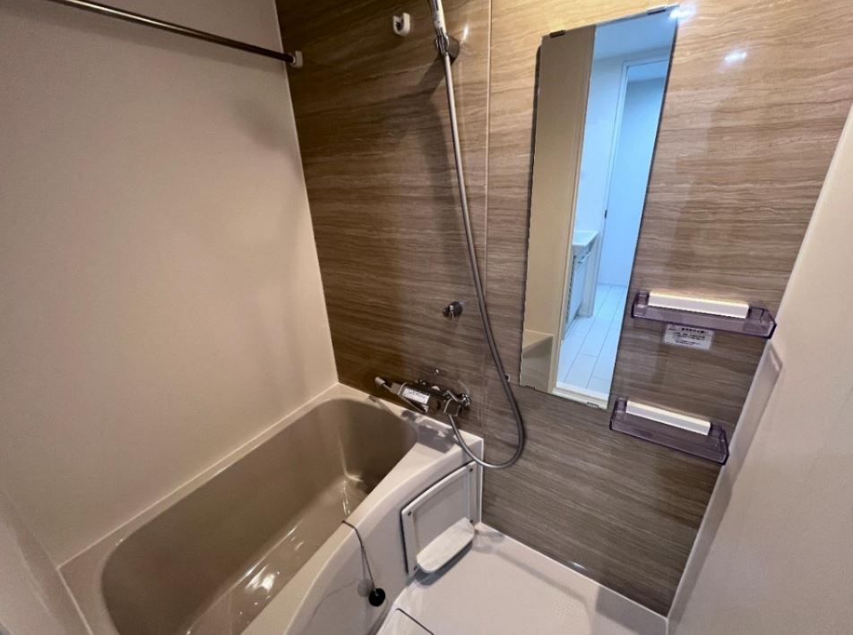 バス・シャワールーム　（別タイプ参考写真）Ａｒｉａ王子上中里　北区上中里３