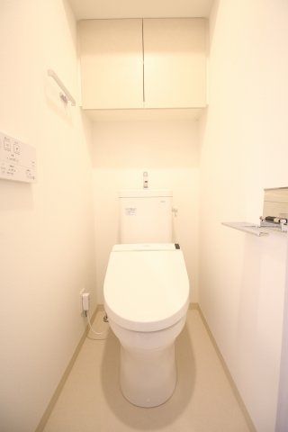 トイレ　（別タイプ参考写真）ガリシア大塚サウス　豊島区南大塚3