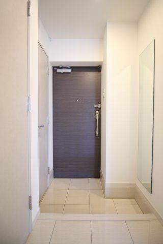玄関　（別タイプ参考写真）ガリシア大塚サウス　豊島区南大塚3