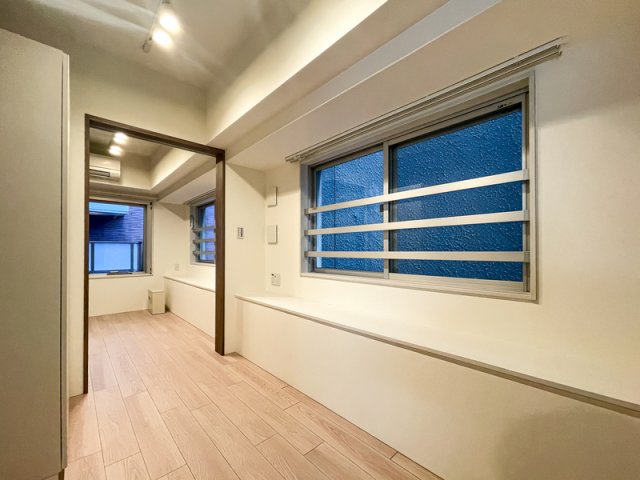 その他部屋・スペース　明るい色調の室内です