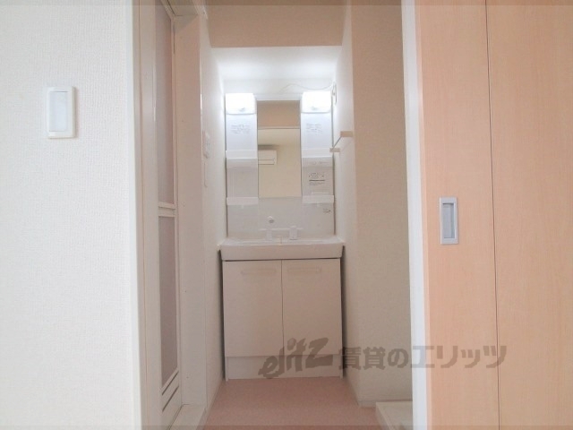 洗面設備　洗面台