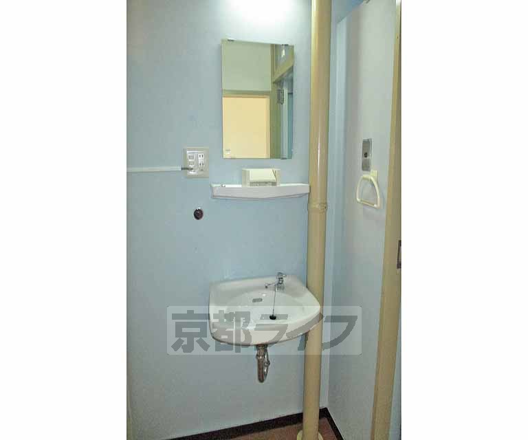 洗面設備　玄関です。