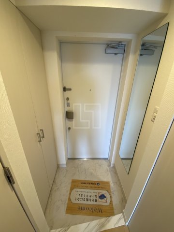 玄関　アドバンス大阪グロウス　玄関