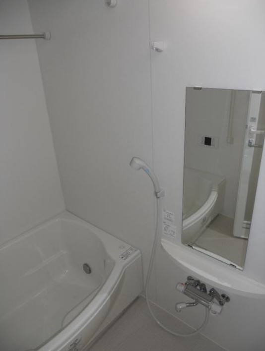 バス・シャワールーム　別部屋参考写真