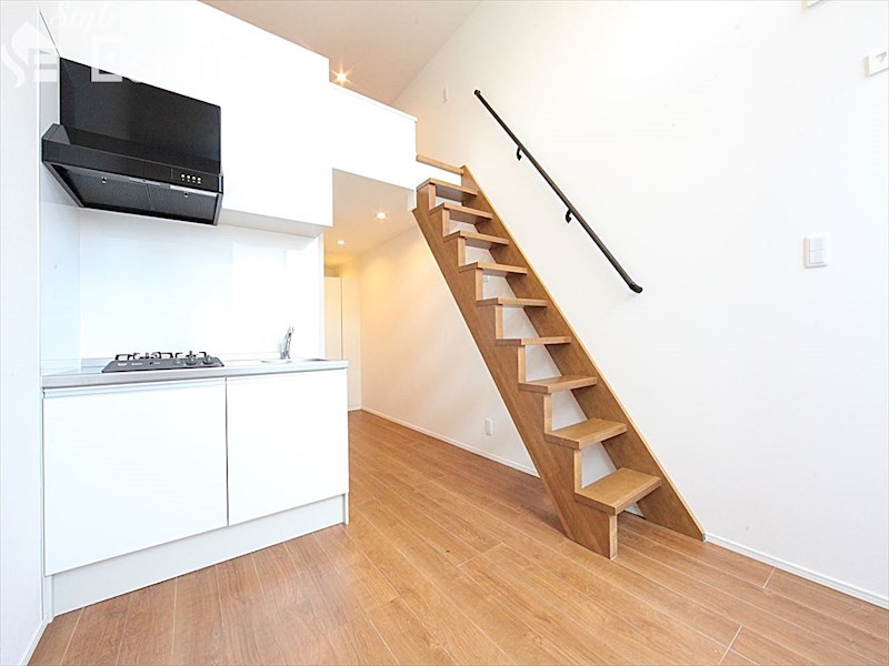 居室・リビング　内装