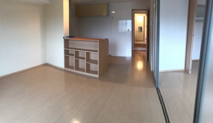 居室・リビング　イメージ201号室の写真（反転あり）