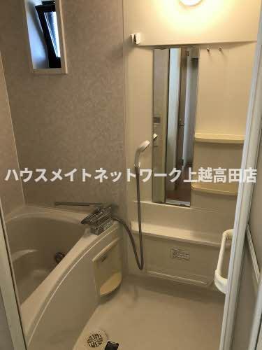 バス・シャワールーム　浴室