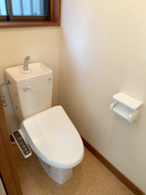 トイレ　コンパクトで使いやすいトイレです