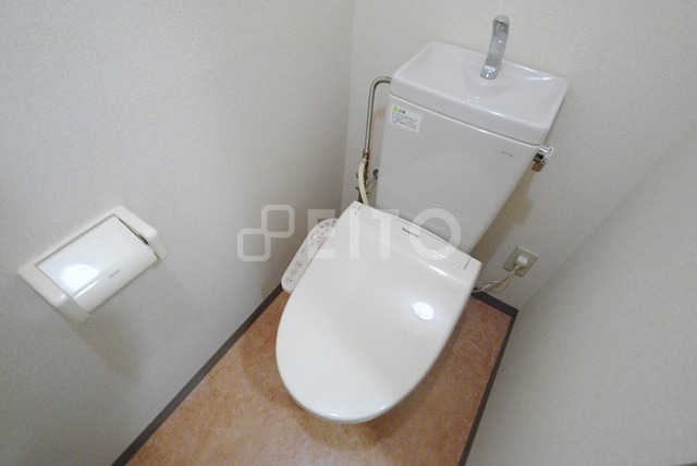 トイレ　写真は３０５号室