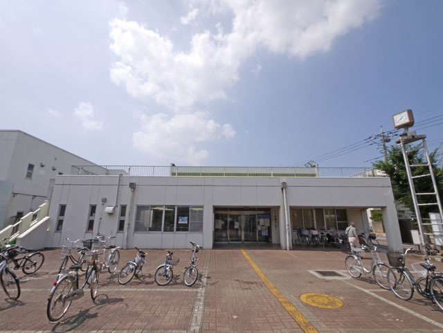 役所　三芳町役場藤久保出張所（役所）まで420m