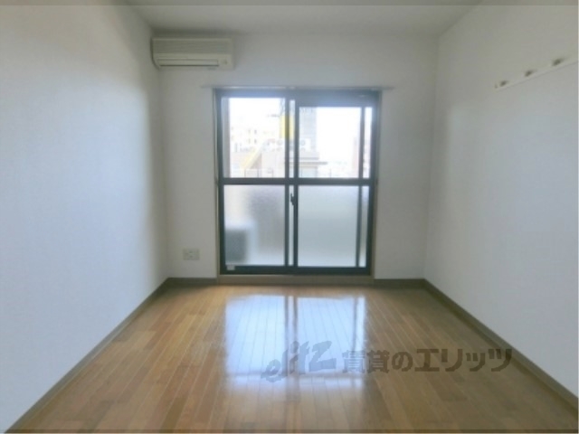 居室・リビング　居室