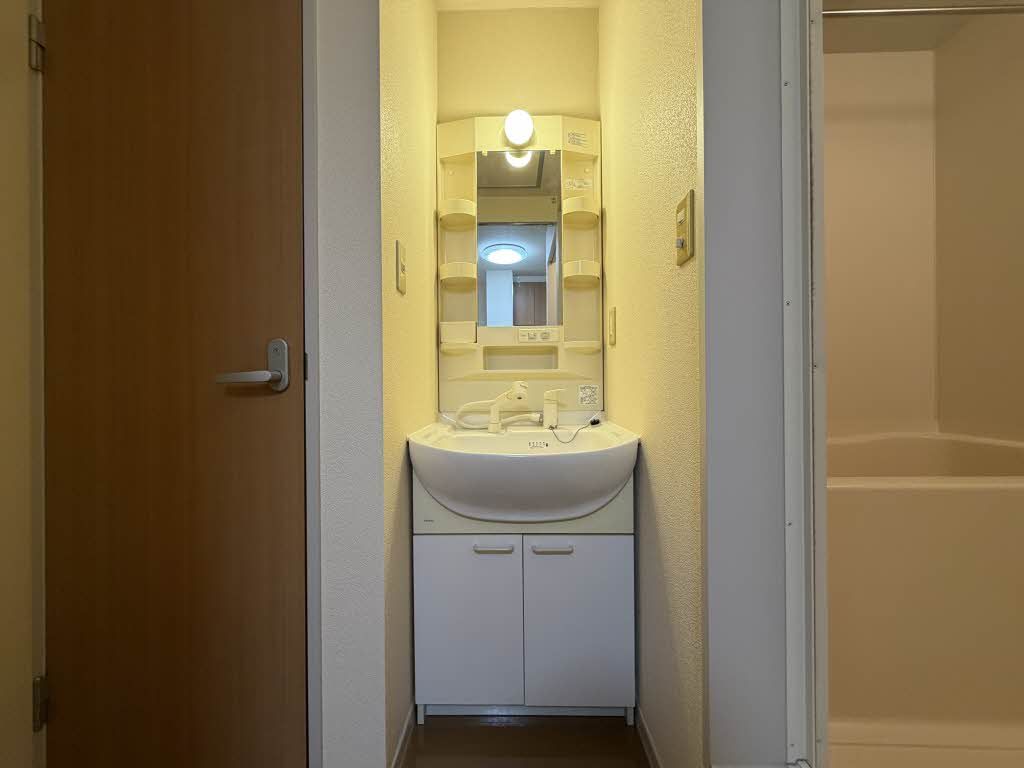 洗面設備　洗面化粧台