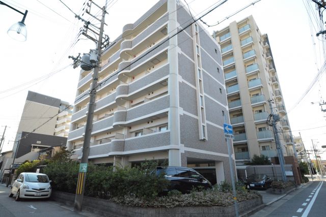 建物外観　エレベーター・オートロック置き配対応☆