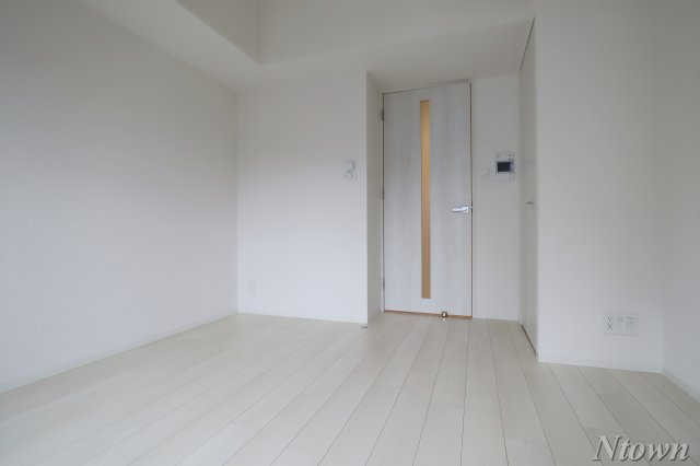 居室・リビング　こちらのリビングで趣味の時間をお楽しみください