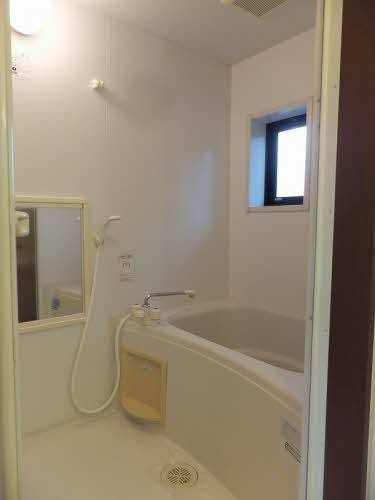 バス・シャワールーム　浴室