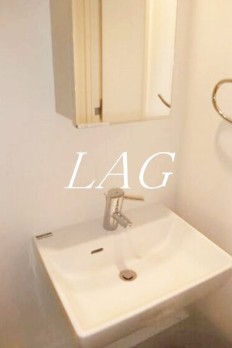 洗面設備　独立洗面台です。