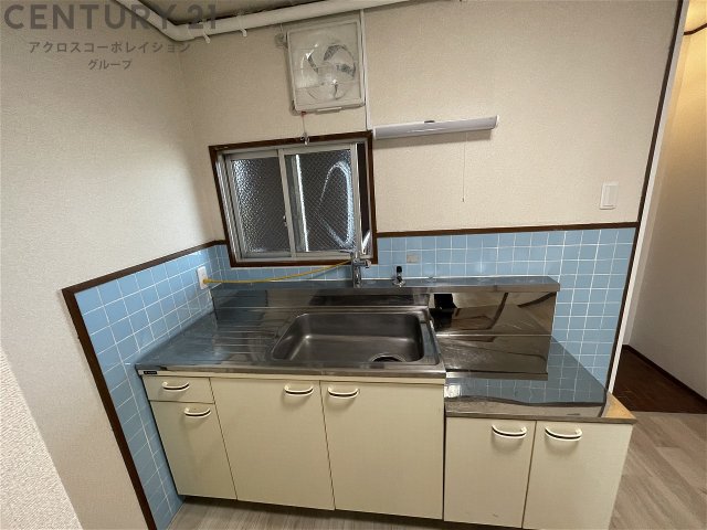 キッチン　壁付けキッチンでスペースを有効活用できます！