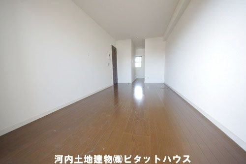 居室・リビング　ＬＤＫ（類似室内・反転）