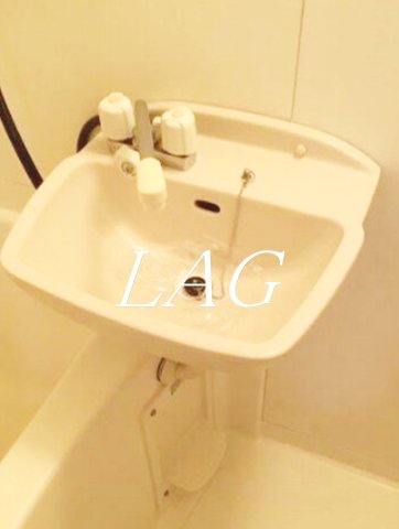 洗面設備　洗面台です。