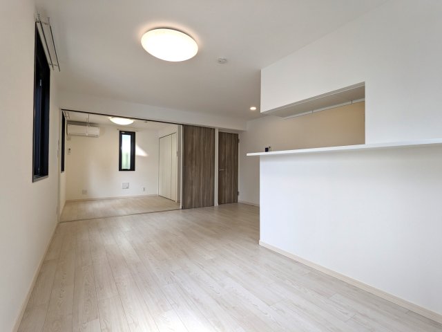 居室・リビング　ゆったりとした居間です