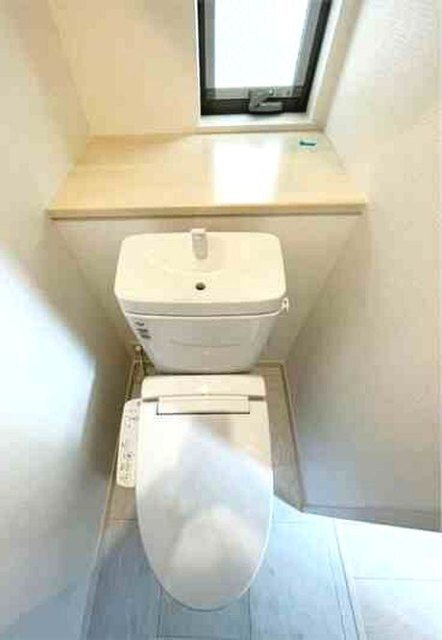 バルコニー　浴室乾燥機完備