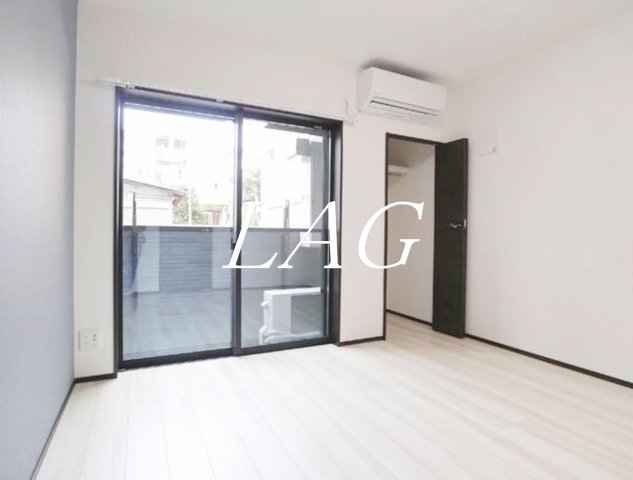 居室・リビング　洋室のお部屋です。