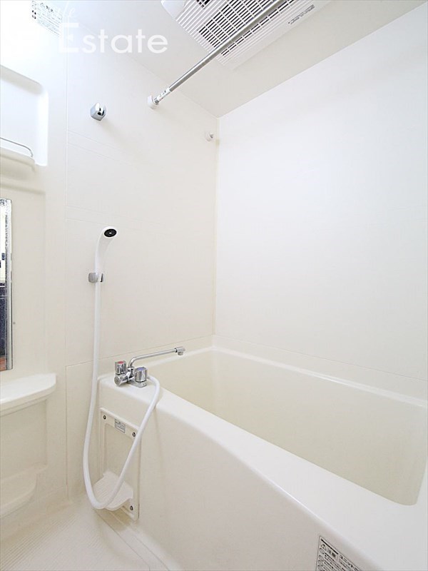 バス・シャワールーム　バスルーム