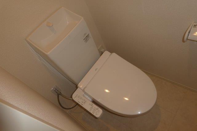 トイレ　ウォシュレット