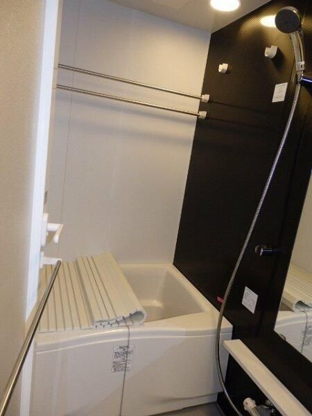 バス・シャワールーム　別部屋参考写真