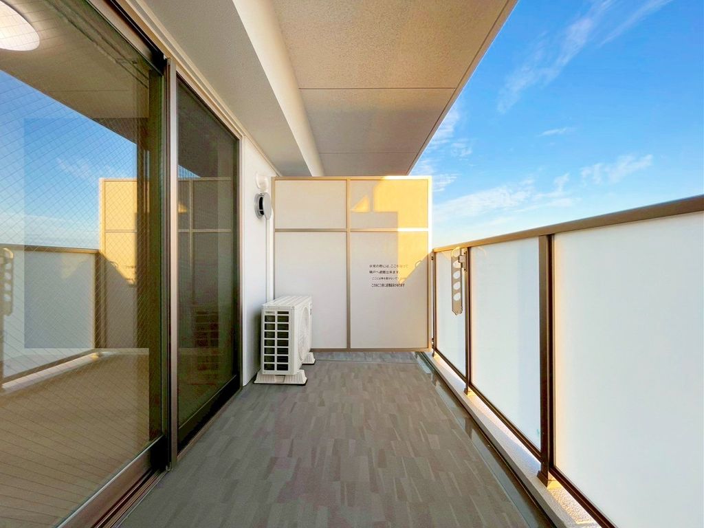 バルコニー　バルコニー