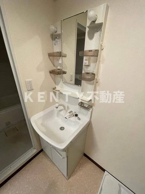 玄関　落ち着いた玄関です