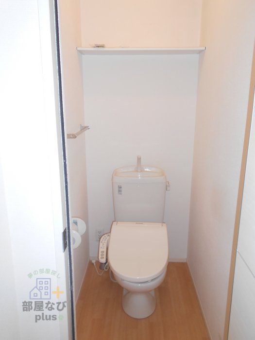 トイレ　※同仕様写真です