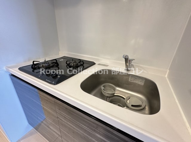 キッチン　※同物件他部屋写真 反転、色違いの場合有 現況優先