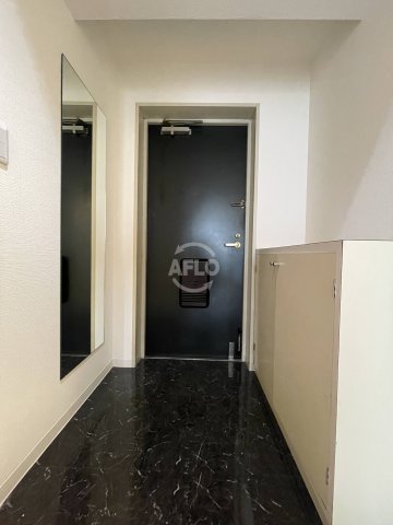 玄関　テン・フォーティー　玄関