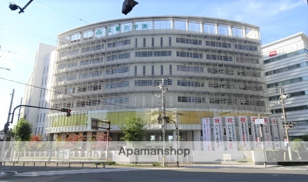 高校・高専　金蘭会高等学校・中学校（高校・高専）まで133m