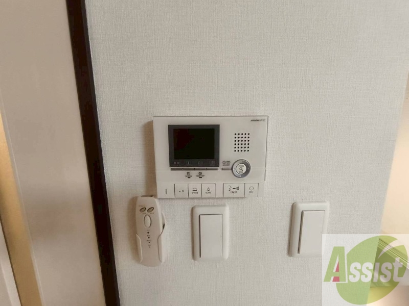 セキュリティ　インターホンは通話ができるので急な訪問があっても安心です。