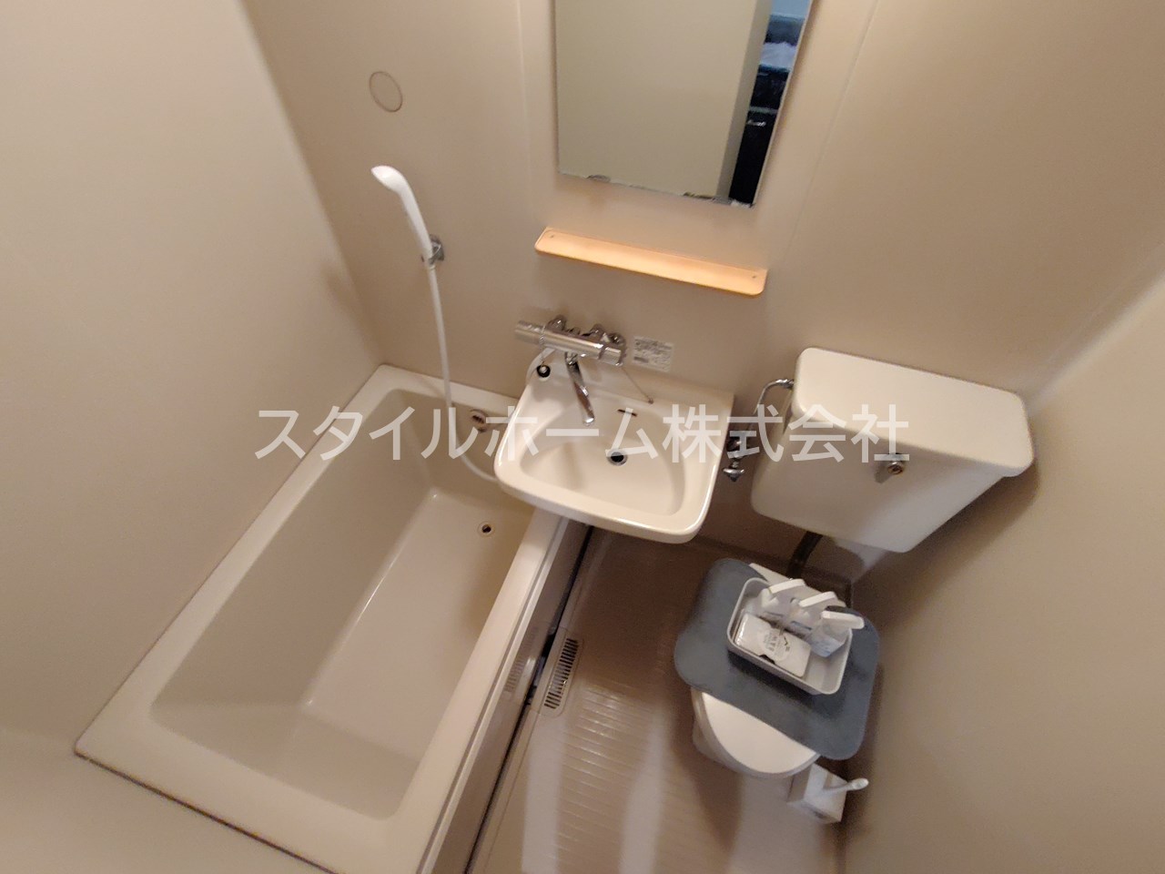 バス・シャワールーム