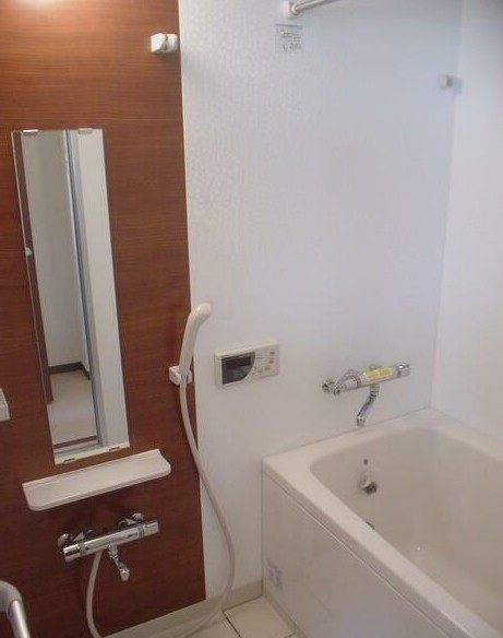 バス・シャワールーム　日々の暮らしに欠かせないお風呂です