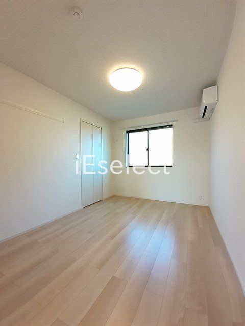 その他部屋・スペース　こちらの居室にもエアコンが付いています！