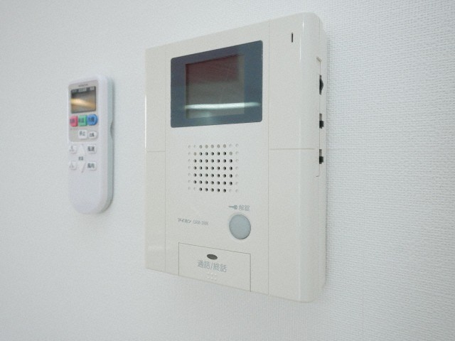 セキュリティ　モニター付インターホンです♪