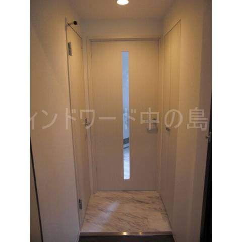 玄関　詳細は、ウィンドワード中の島店までご相談下さい。