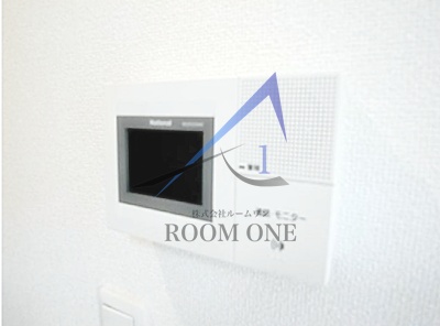 セキュリティ　モニター付きインターホンです。