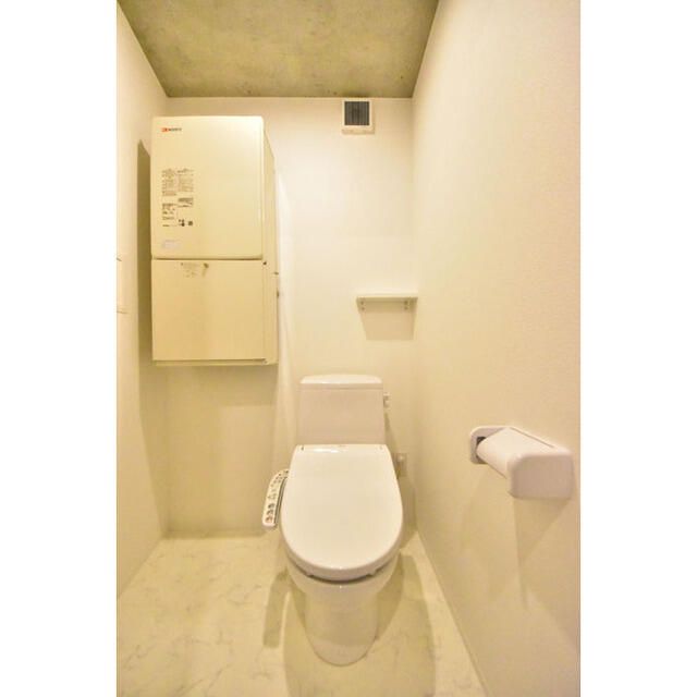 トイレ　別部屋参考写真